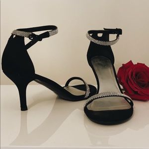 Vintage Stuart Weitzman Swarovski heels